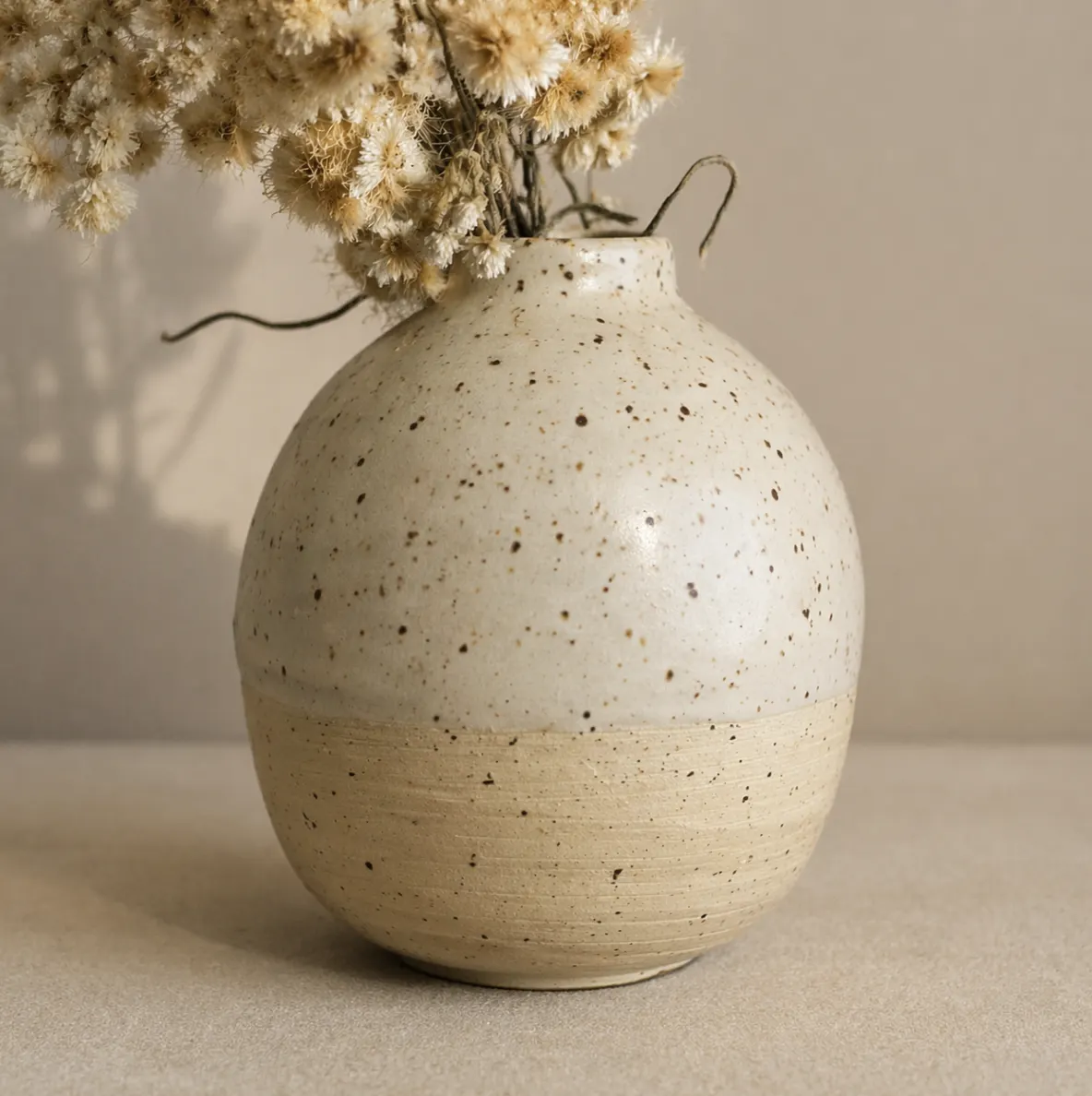 Balloon vase