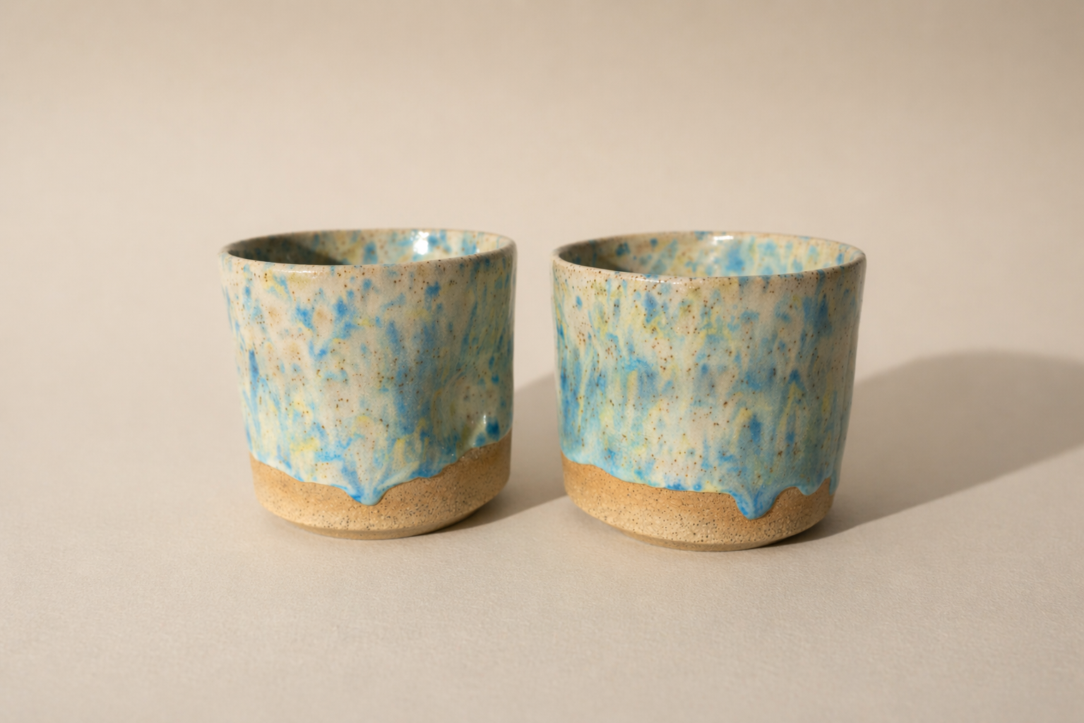 Coffee cups — Ocean