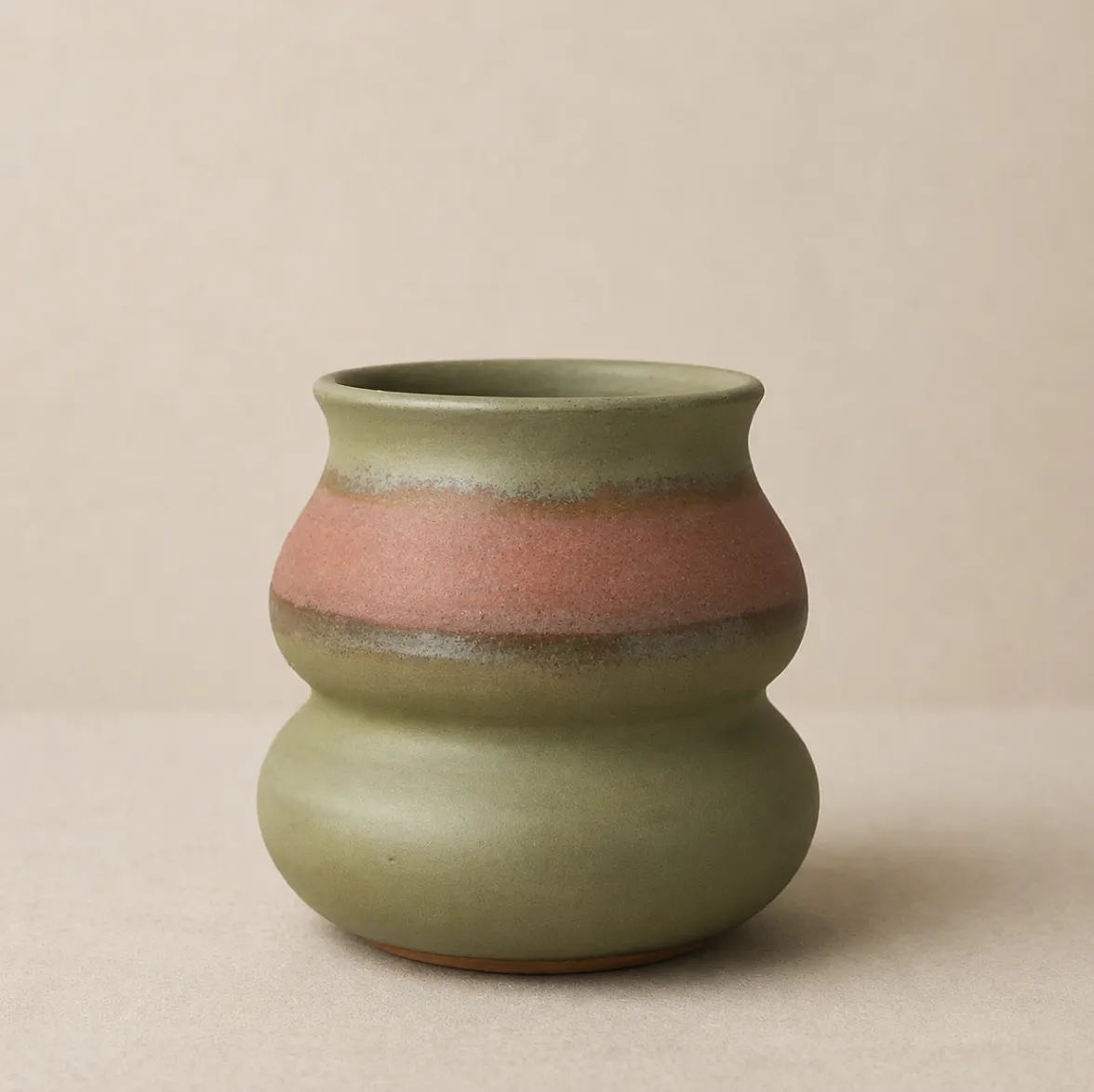 Matte vase